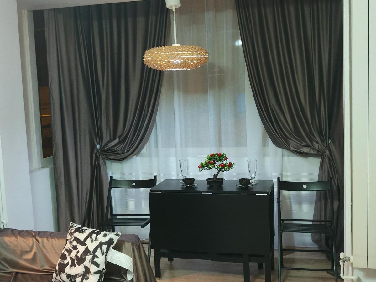Vlad's Kogalniceanu Bucharest