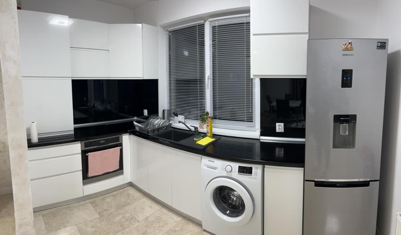 Lectorului 3 Colosseum Mall Apartamento Bucareste