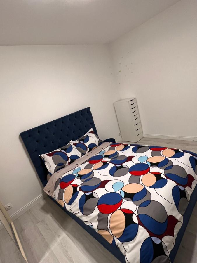 Apartamento Lectorului 3 Colosseum Mall
