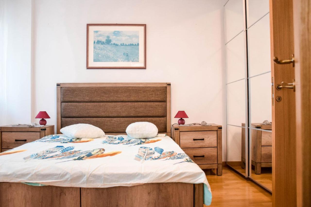 Rosetti Studio Apartament *