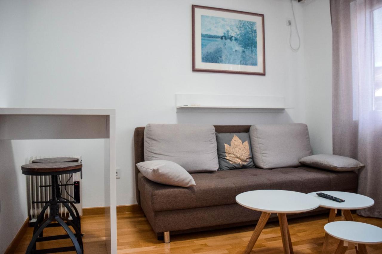Rosetti Studio Apartament *