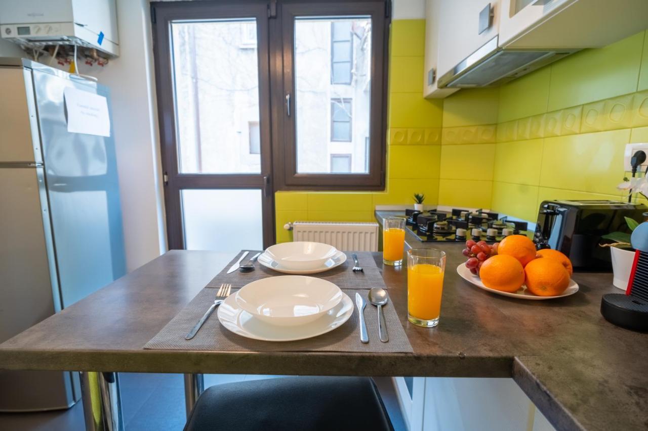 Cozy & Spacious Flat Near Victoriei Square Apartment Bucharest