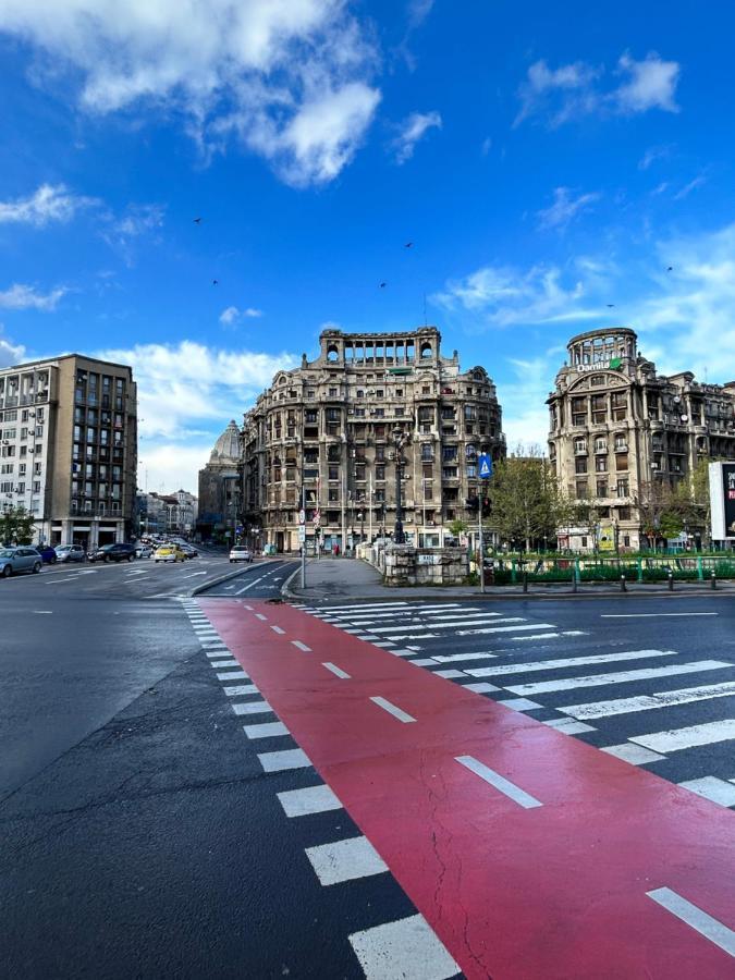 Palace Of The Parliament View,old City,waterfall * Bucharest