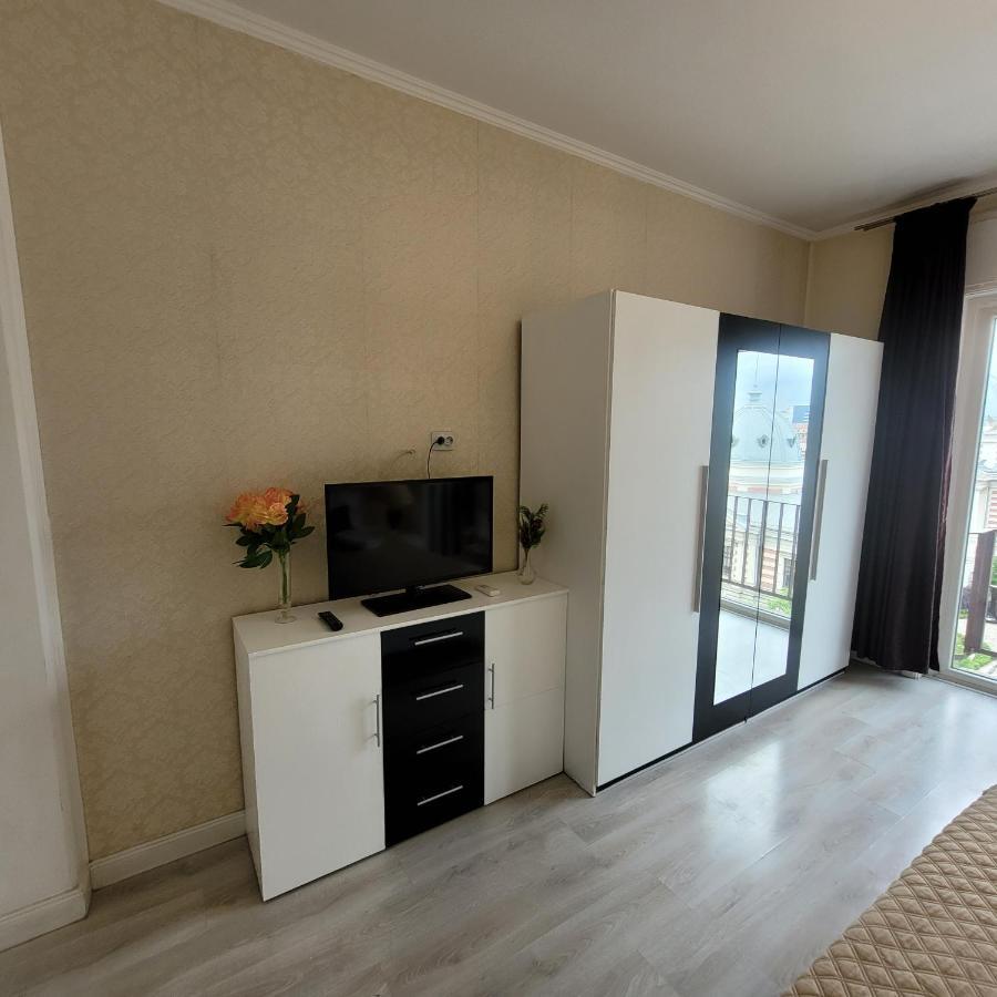 Anastasia Bratianu 24b Beautiful View Self Check From 2 Pm Apartment