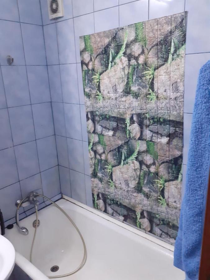 Apartment H