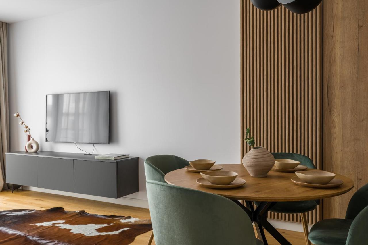 Herastrau Parkview - One-bedroom Apartament