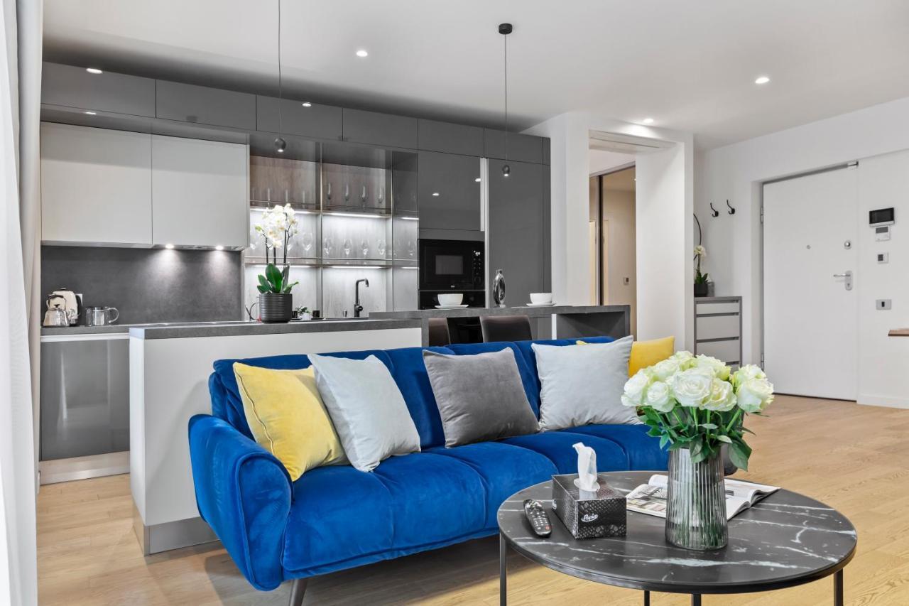Aviation Tower Luxury Apartamento *