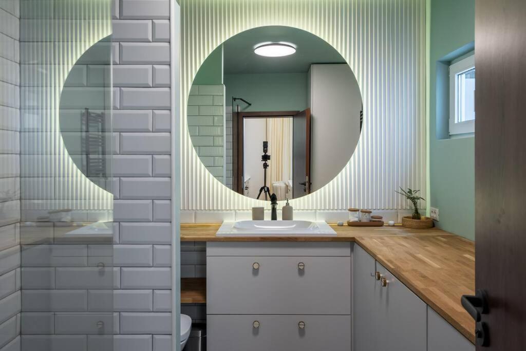 Stylish & Charming - Center Apartment *