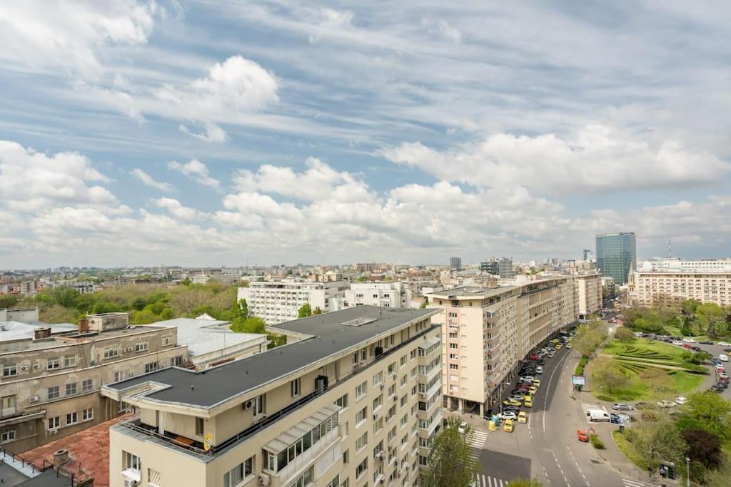 Skyline - Amazing Views Apartment Bucharest