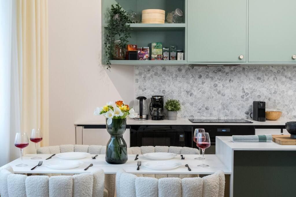 Apartment Stylish & Charming - Center *