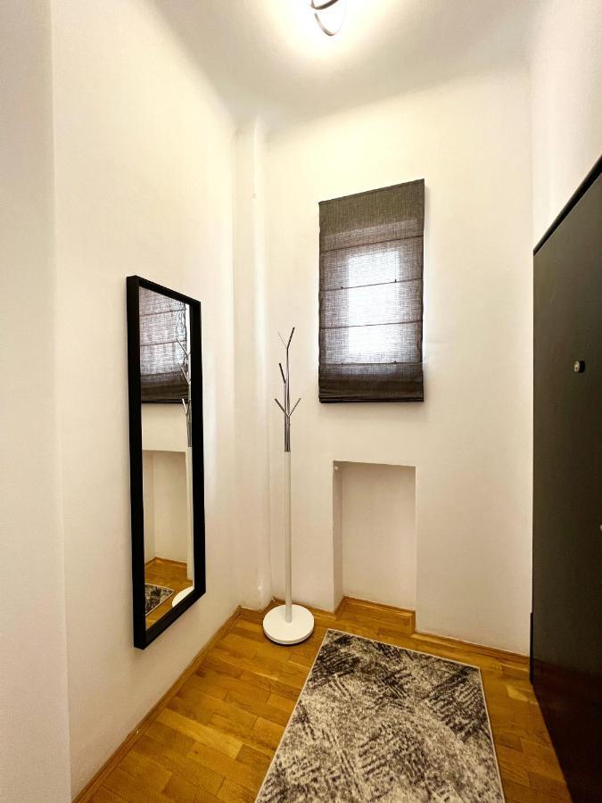 View - Luxury - Sanador Victoriei *