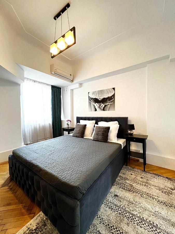 View - Luxury - Sanador Victoriei Apartment Bucharest