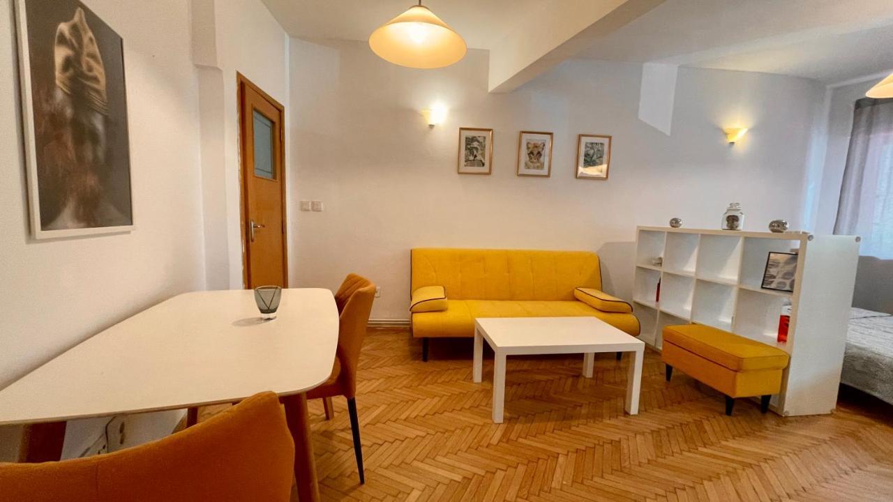 Apartment Studio Magheru Center Universitate