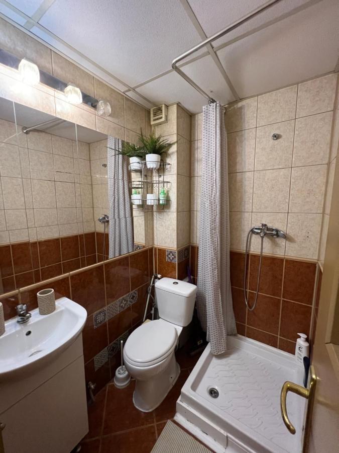 Kenzia Prive * Bucharest