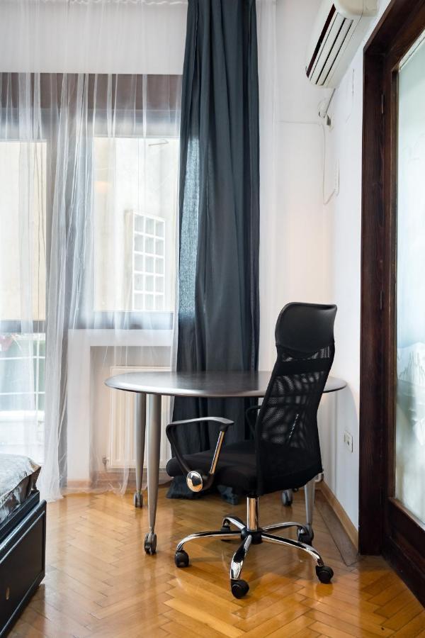 Sleek Comfort - A Blend Of Style And Convenience * Bucureşti