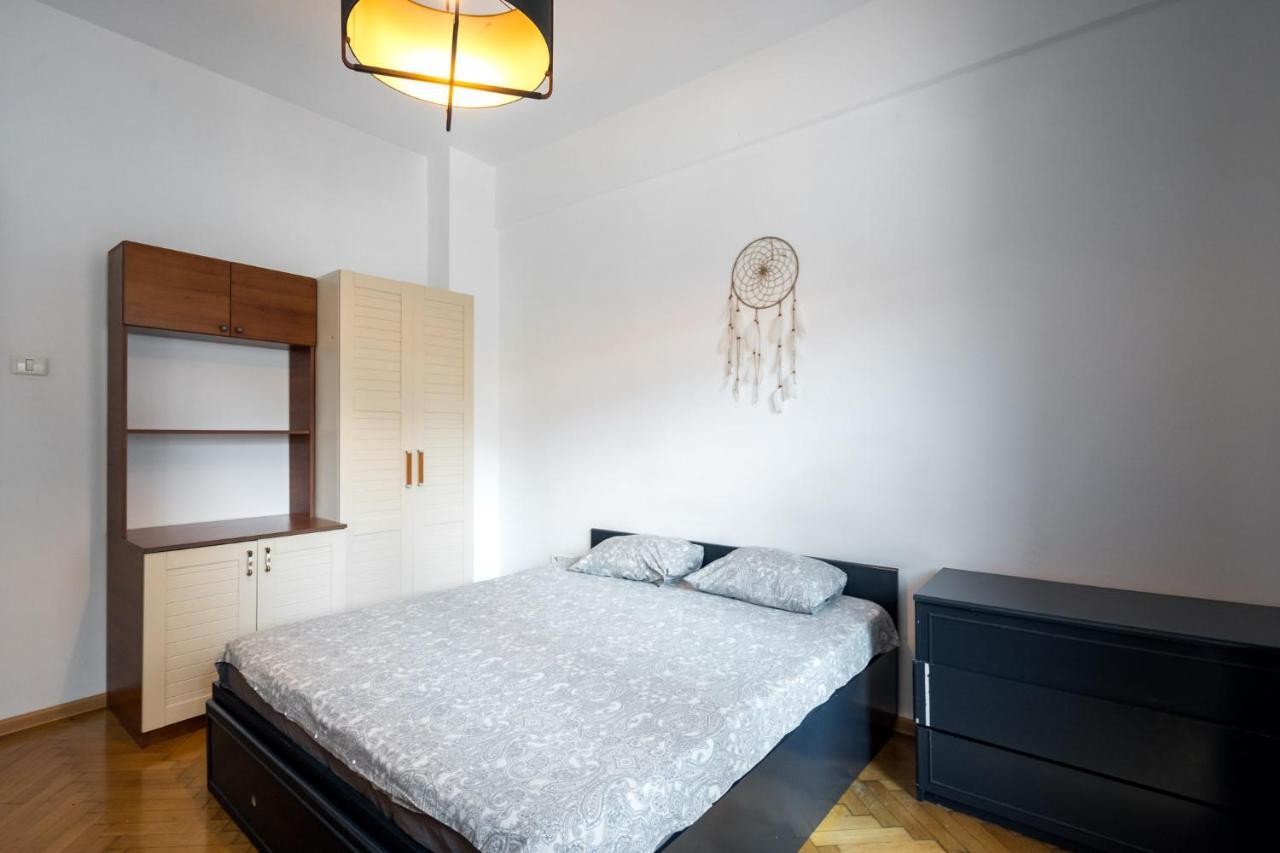 Sleek Comfort - A Blend Of Style And Convenience Apartament *