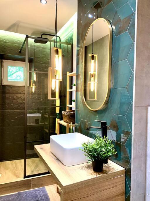 Heart Of The City - Modern Studio With Balcony * Bucharest