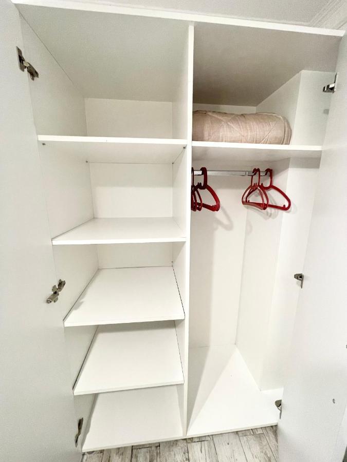 Prime 2 * Bucureşti