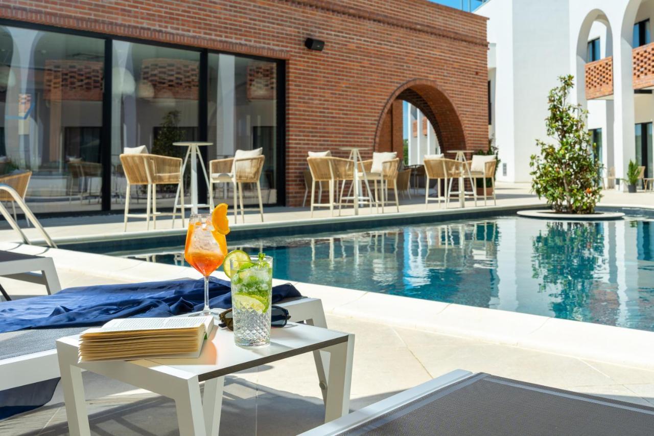 Mercure Conacul Cozieni Hotel 4*