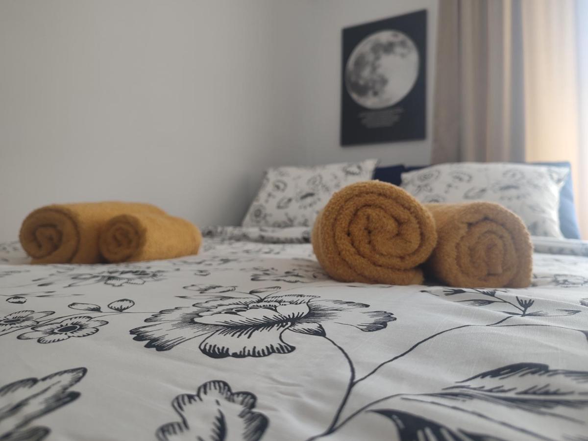 The Moon Apartament