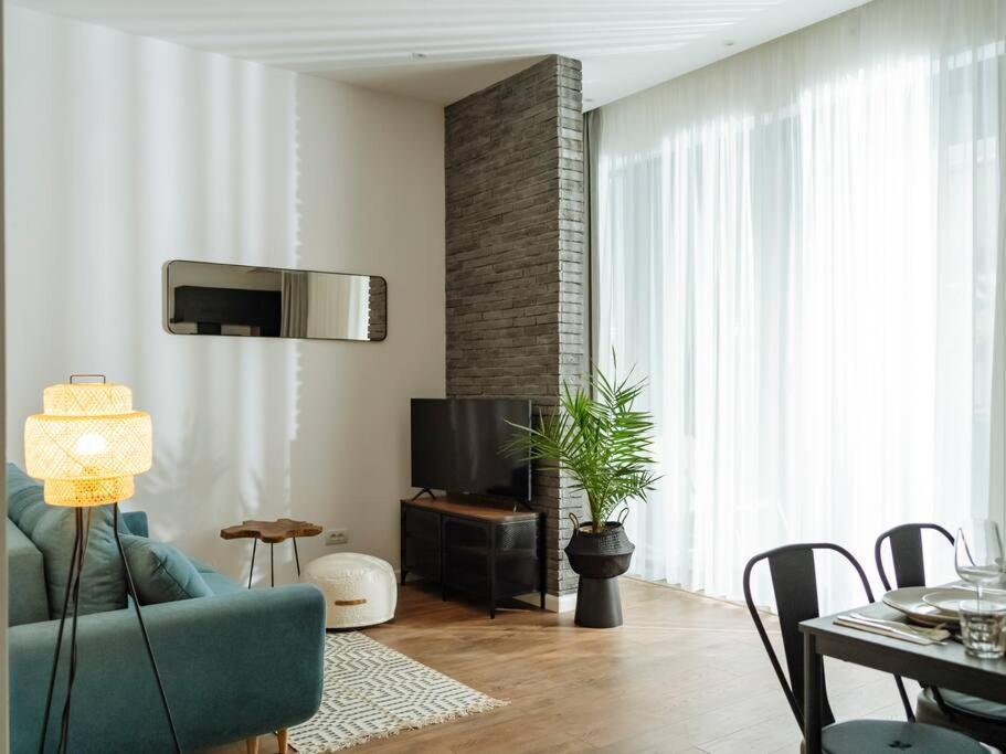 Apartamento 3 - New Building & Parking