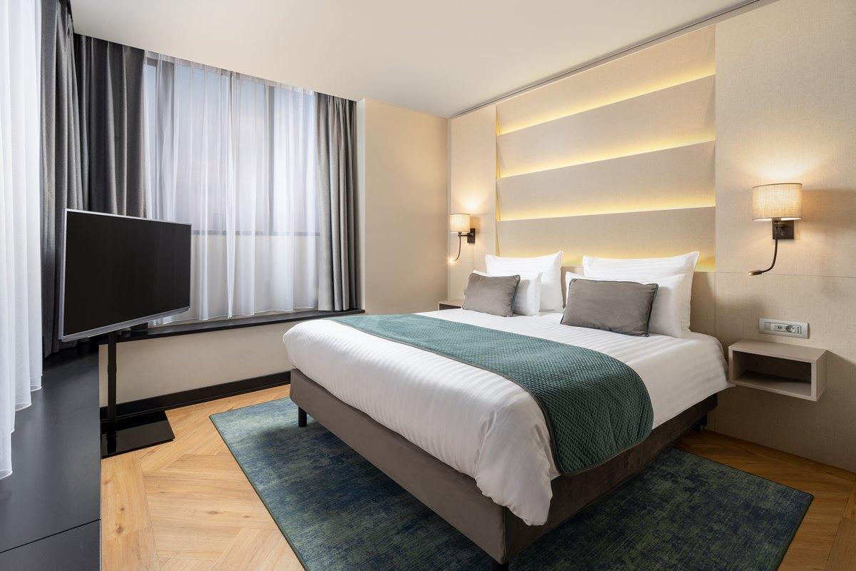 Hotel Leonardo City Center