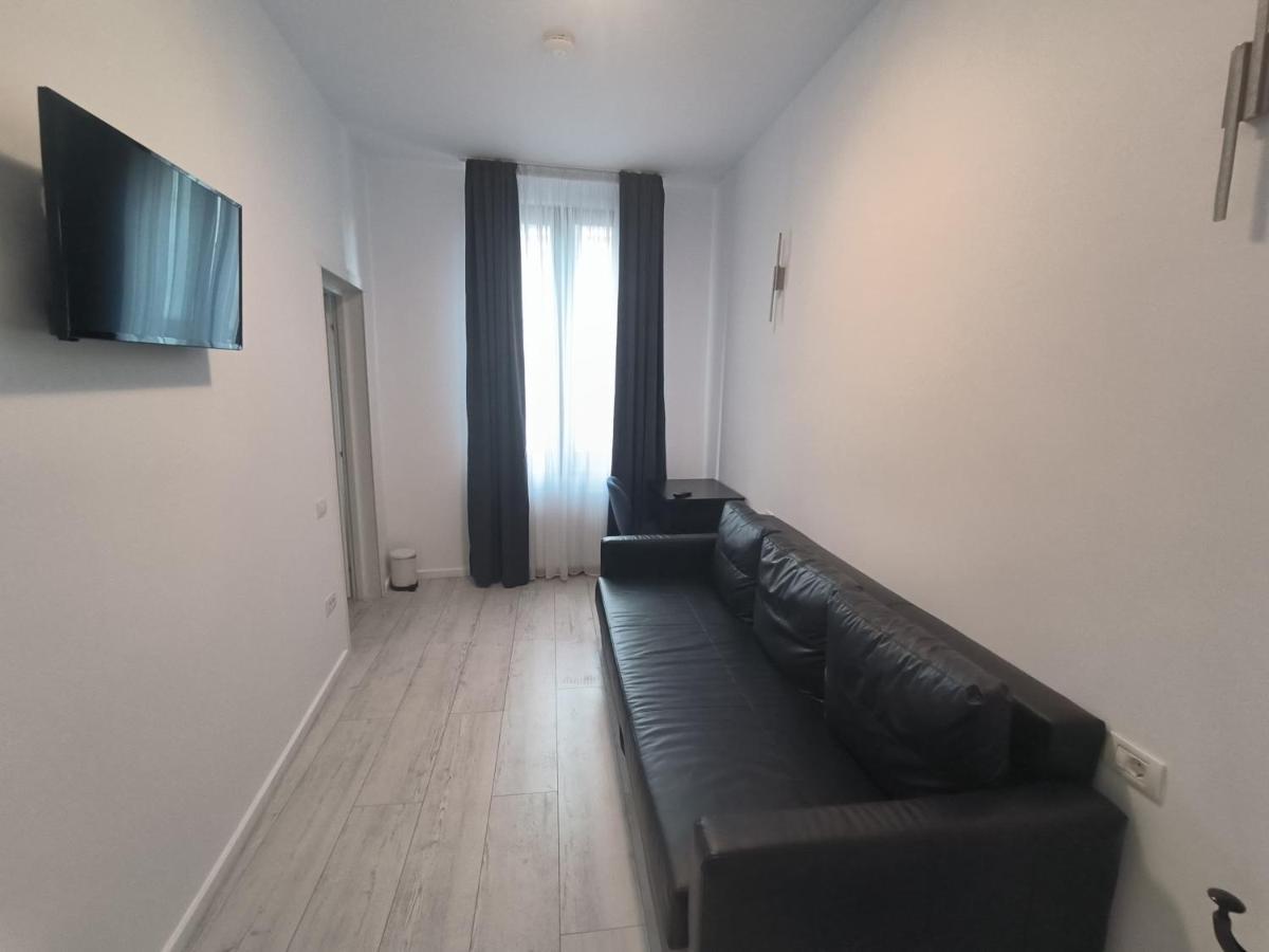 Apartment Romana