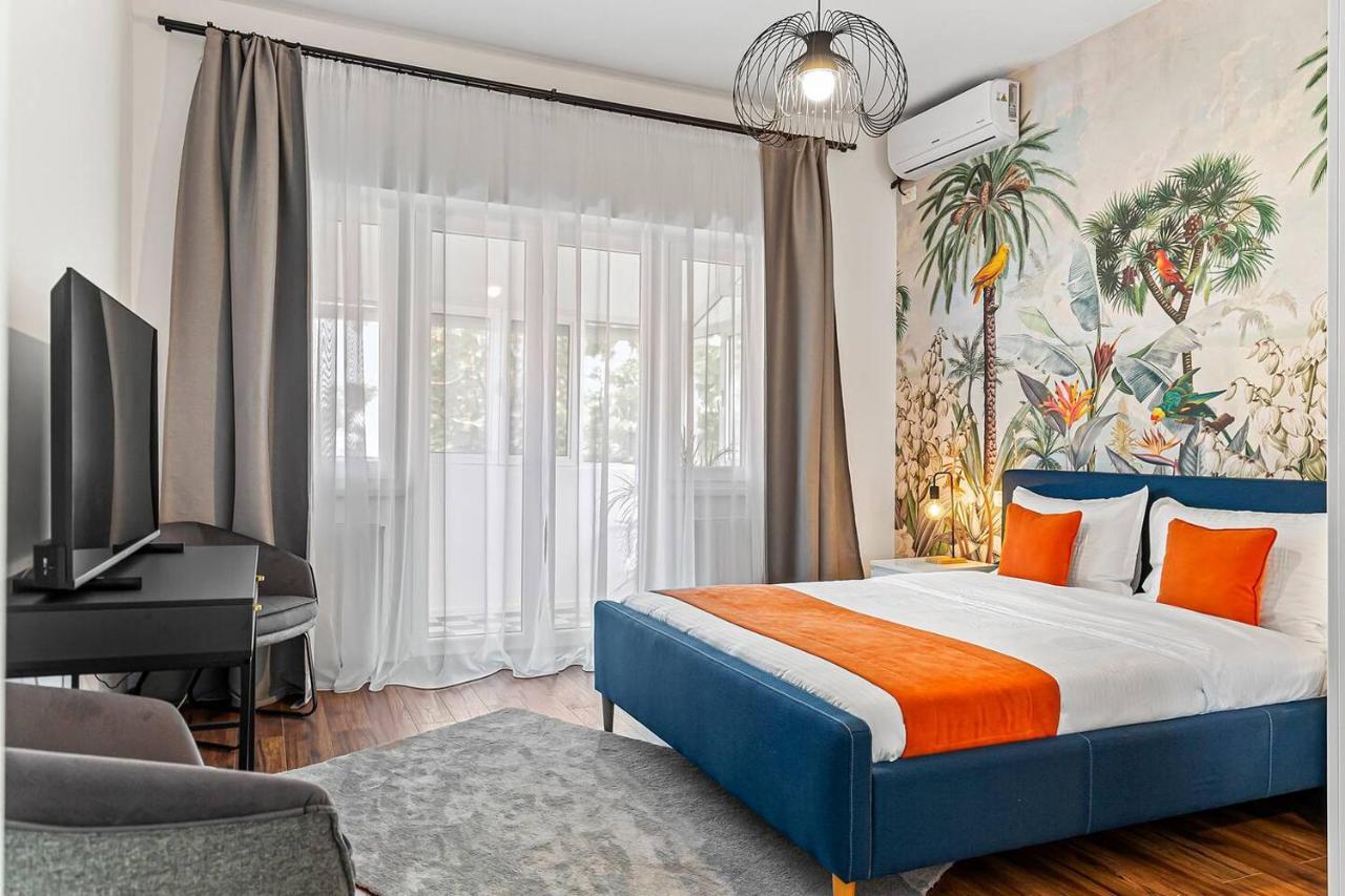 Apartment Downtown Jungle Vibes