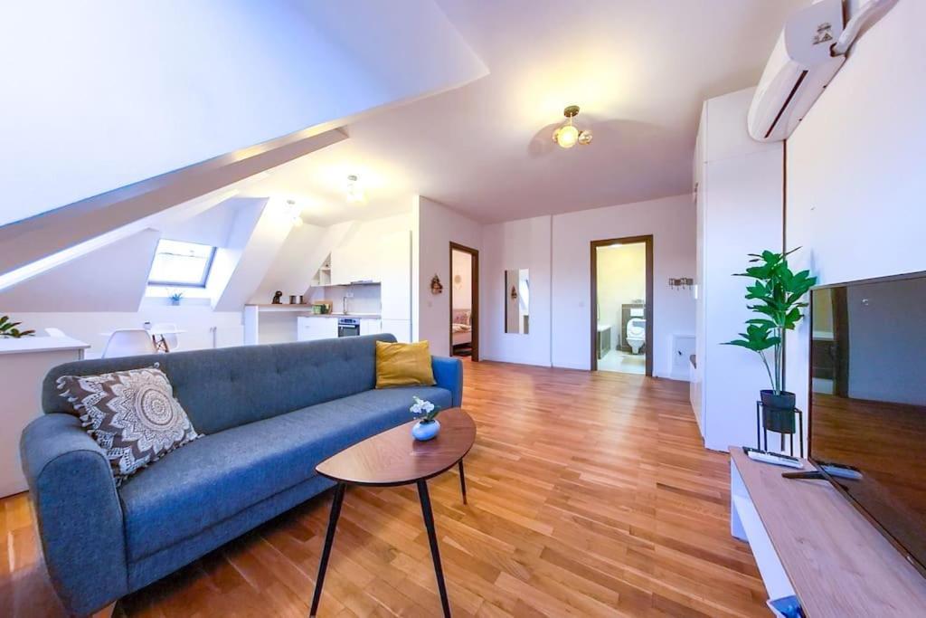 Apartament D
