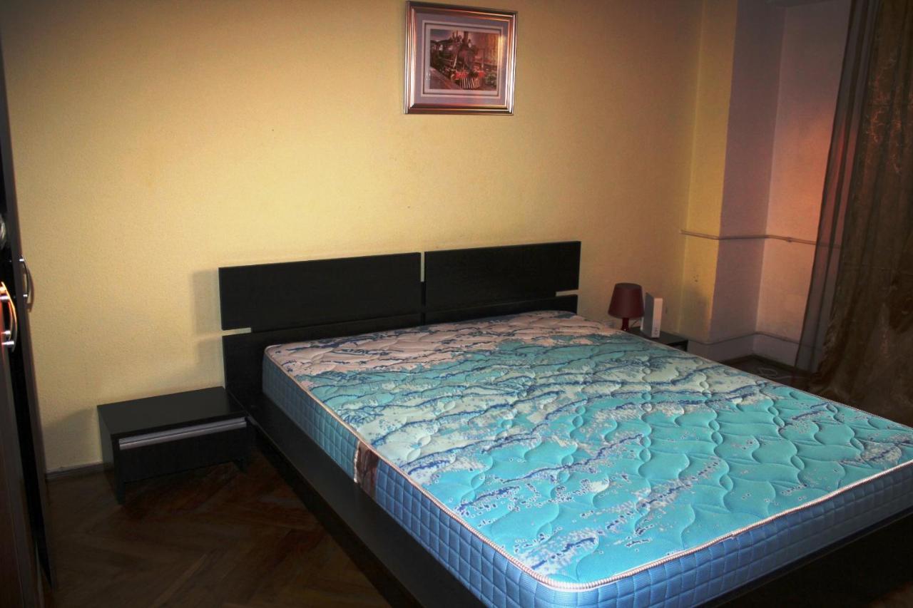 Modern Center 2 Apartament Bucureşti