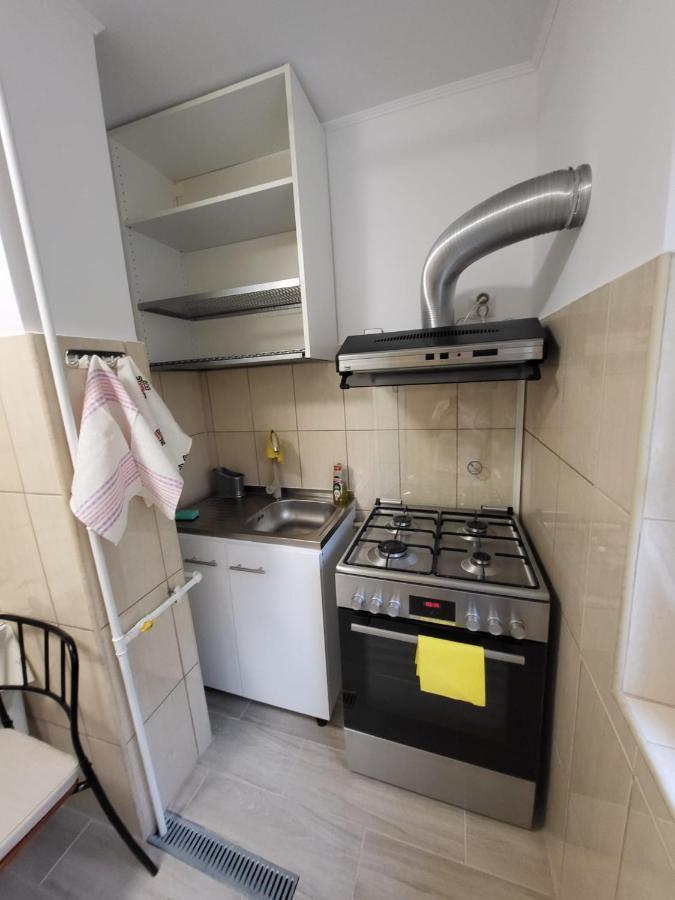 Apartment Large And Comfortable Mall Vitan Area *