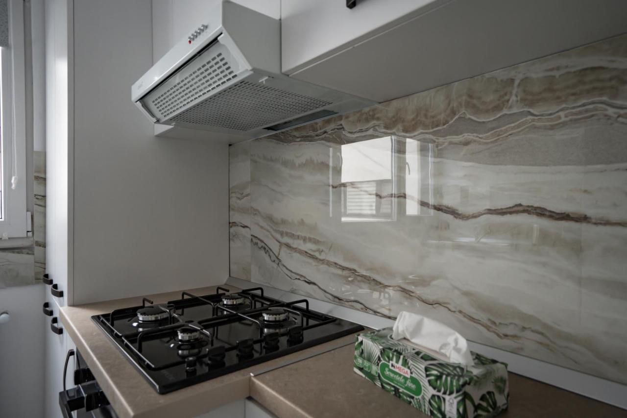 Studio De Lux Nou Aproape De Centrul Orasului Apartament Bucureşti