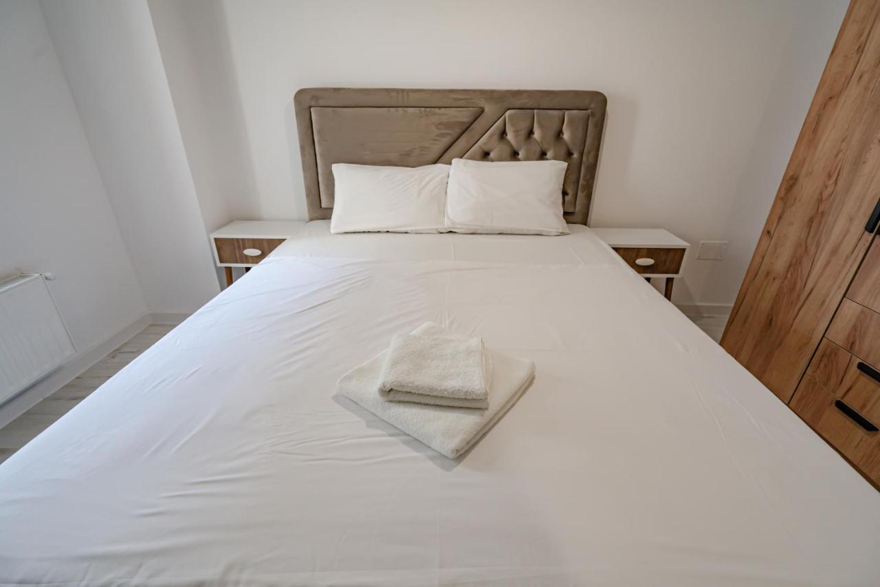 Apartament Studio De Lux Nou Aproape De Centrul Orasului *