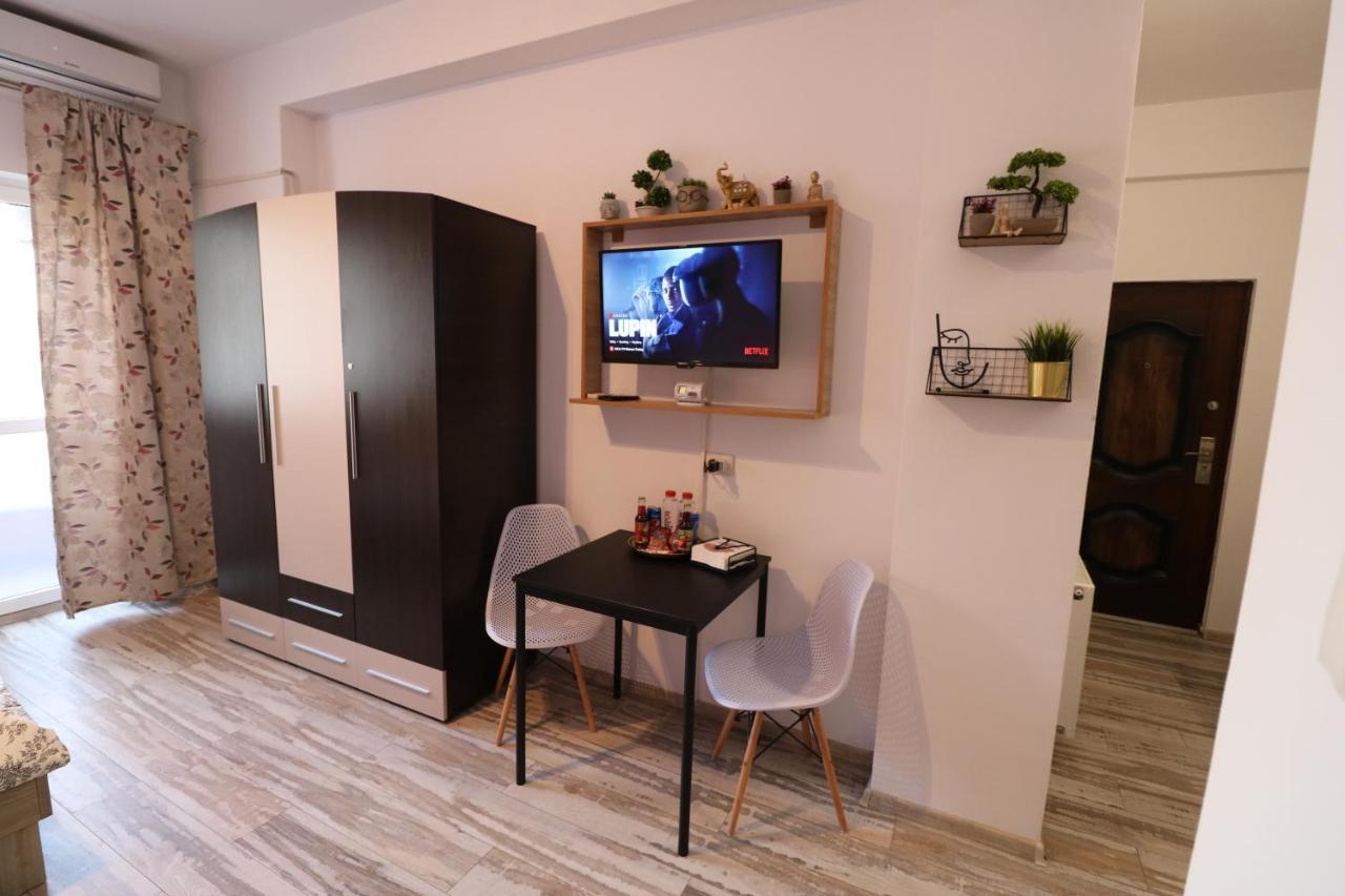 Charming Cozy Studio - Old Town - Free Minibar Bucharest
