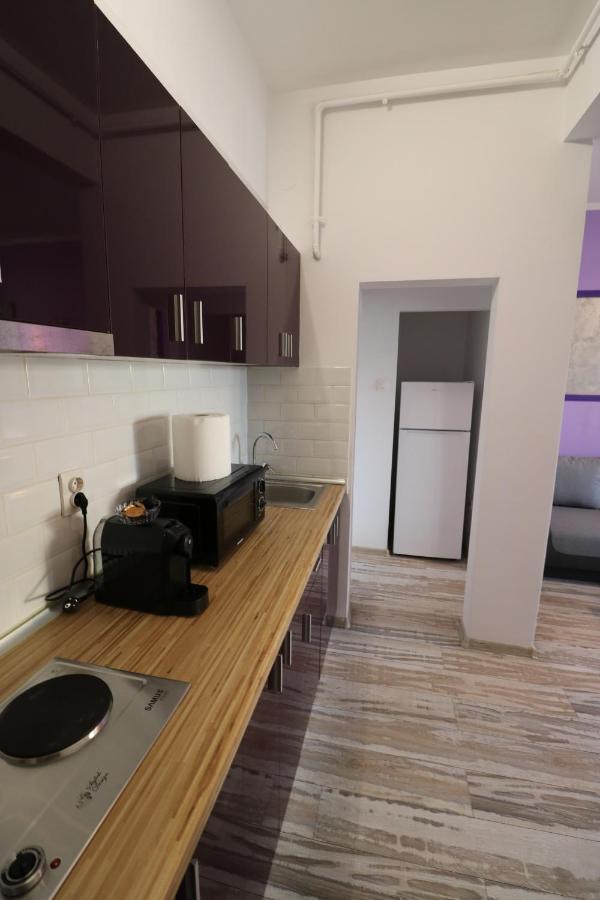Charming Cozy Studio - Old Town - Free Minibar