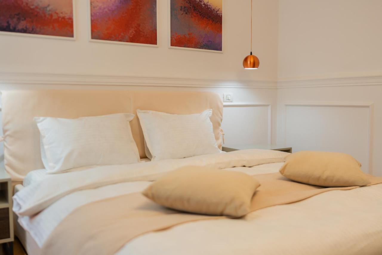 Apartment Historic Charm Meets Modern Comfort: Athenaeum 2br Bucharest
