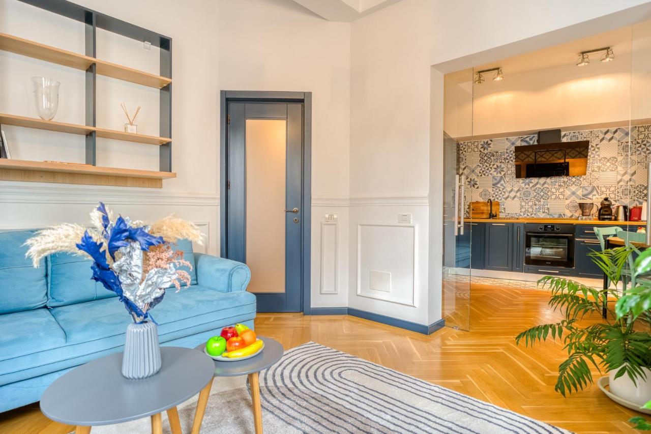 Historic Charm Meets Modern Comfort: Athenaeum 2br