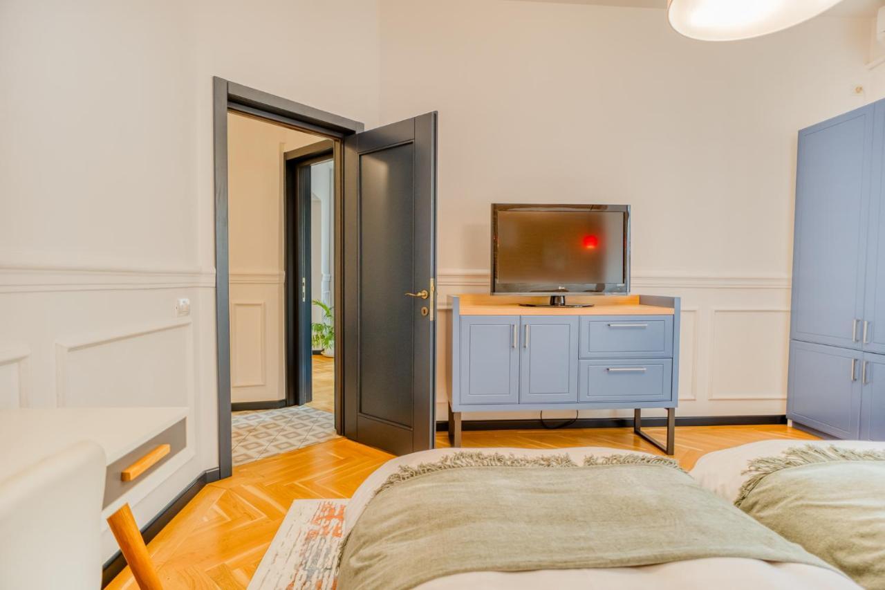 Apartment Historic Charm Meets Modern Comfort: Athenaeum 2br Bucharest