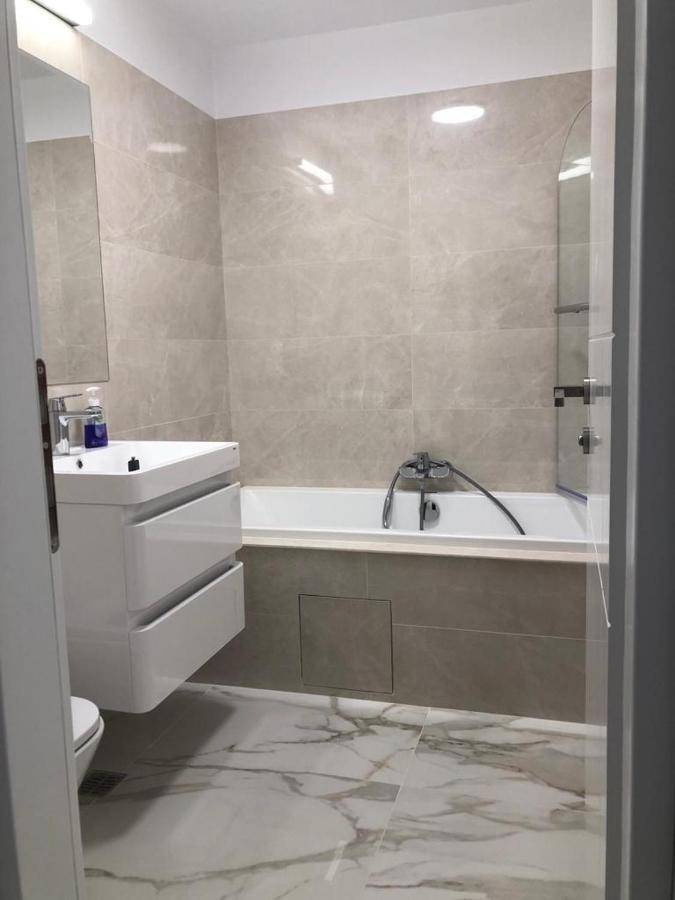 Poseidon Apartment *