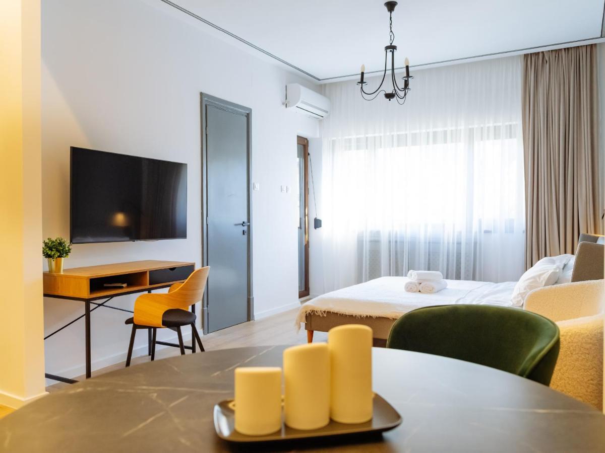 Nomad In The Center Apartment Bucharest