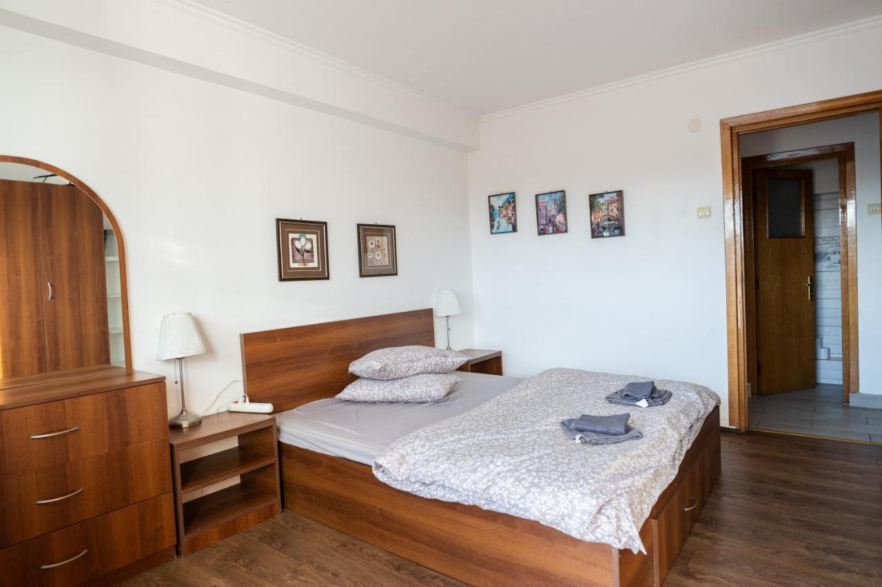 Old City-downtown 3 By Chr Luxury Property Apartment