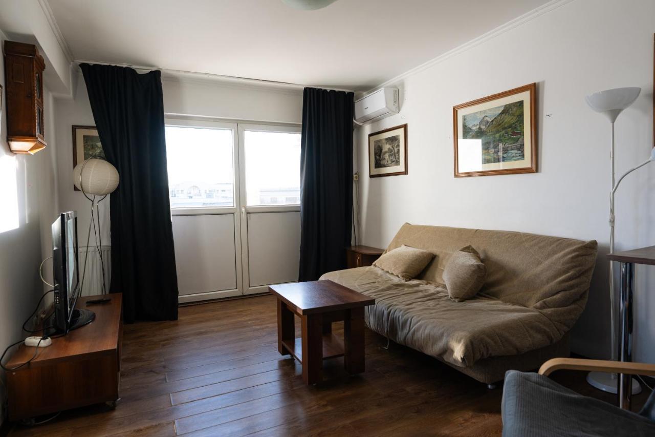 Apartment Old City-downtown 3 By Chr Luxury Property Bucharest