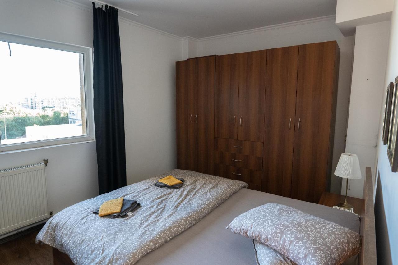 Old City-downtown 3 By Chr Luxury Property Apartment Bucharest