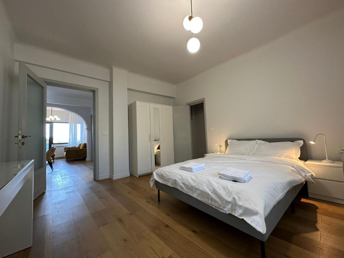 Apartment Cozy 2 Bedroom In The Center