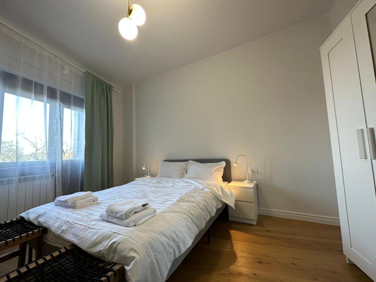 Apartment Cozy 2 Bedroom In The Center *