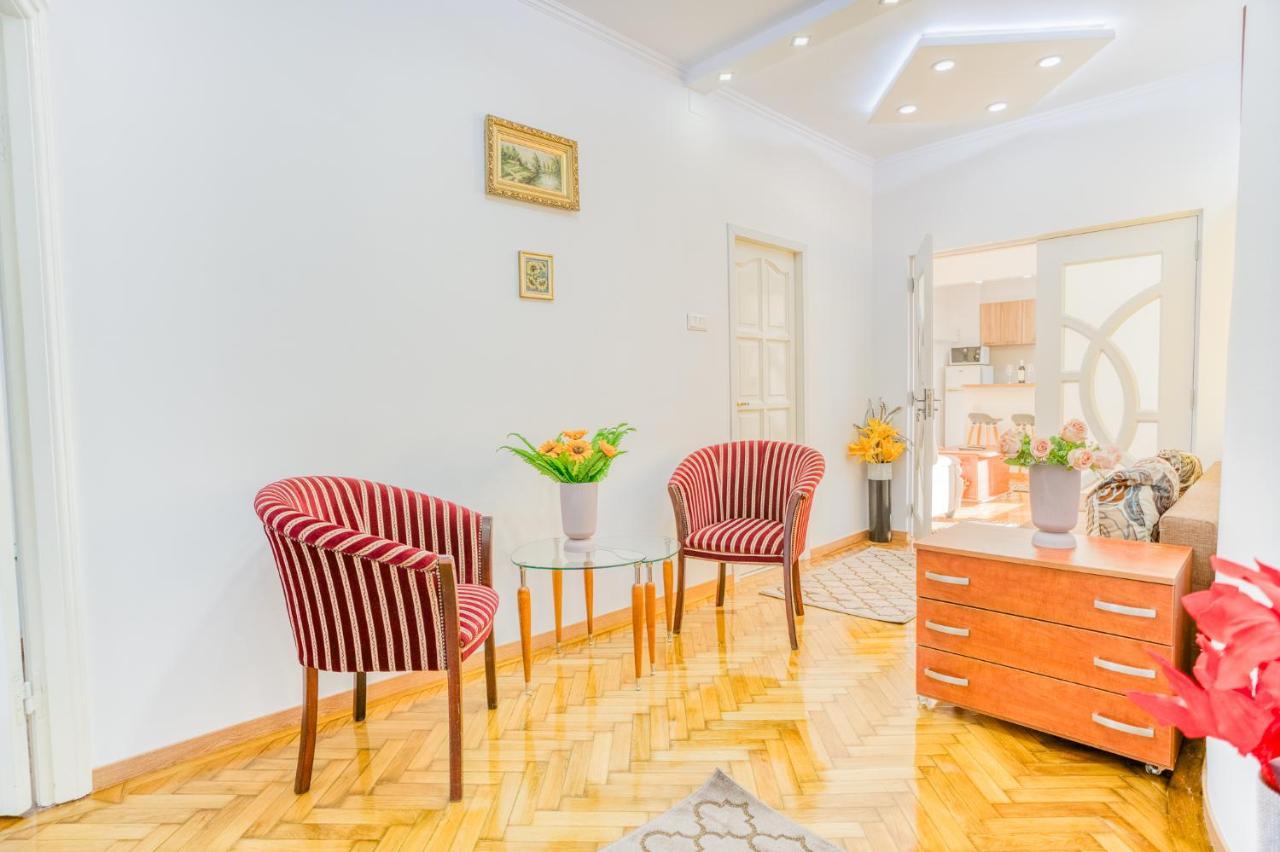 Suvenir Chic - Fusion Of Modern Elegance & Harmony Bucharest