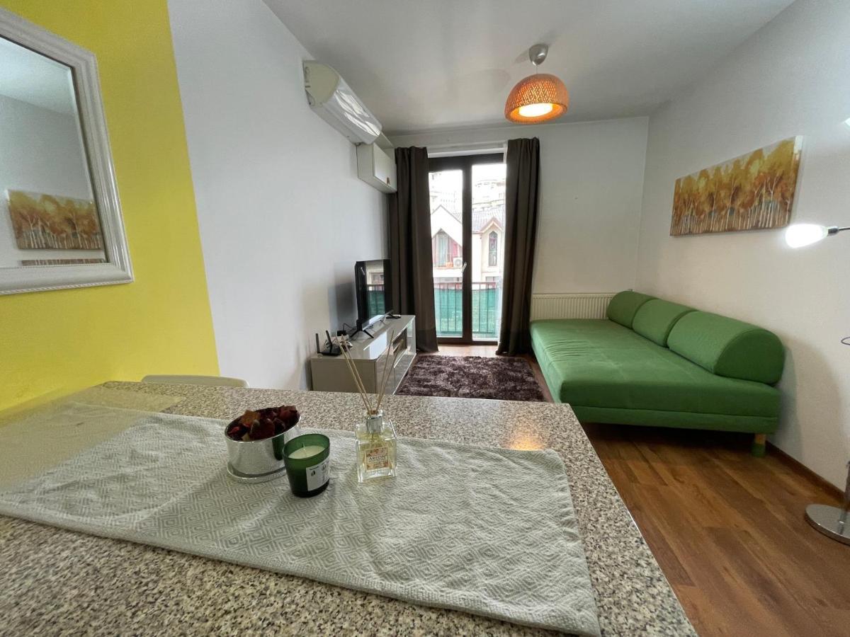 Apartment Cozy Two Downtown By Chr Luxury Propery
