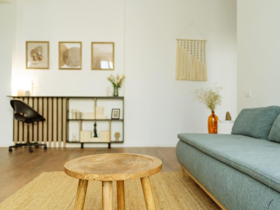 10 - New Building & Parking Apartment *