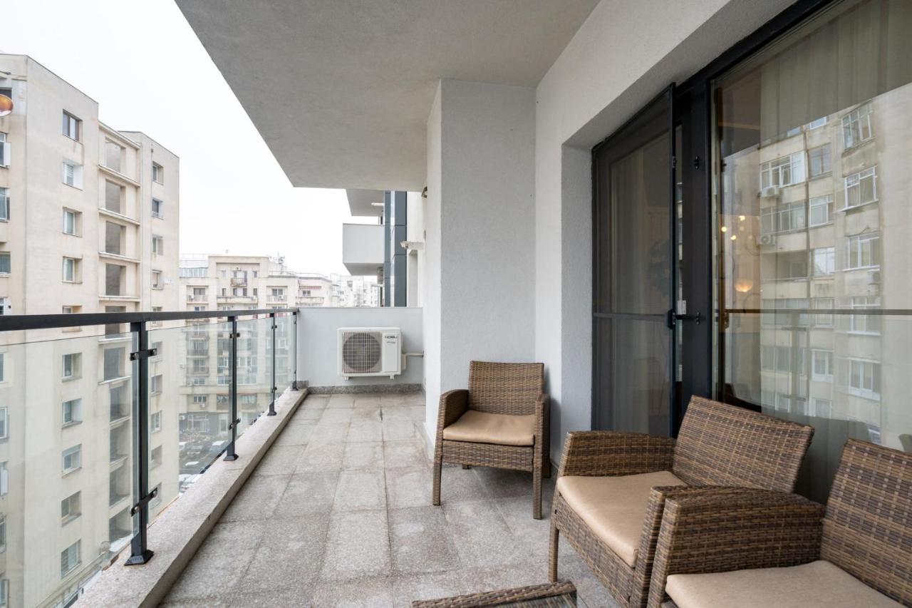 Apartment Happy Bubble I Timpuri Noi 1br 4 Ppl Bucharest