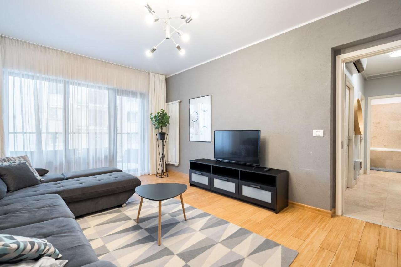 Happy Bubble I Timpuri Noi 1br 4 Ppl * Bucharest